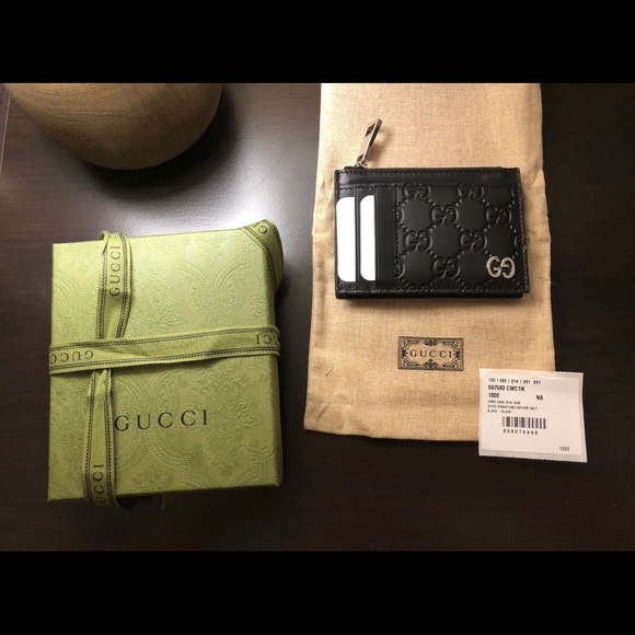 Hi, I got this as a Christmas gift, it's brand new, didn't use it - Picture 2 of 7